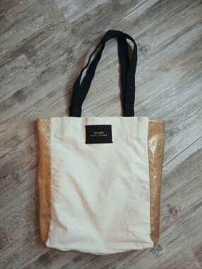 Marc Jacobs Daisy Limited Edition Gold Glitter Canvas Tote Bag